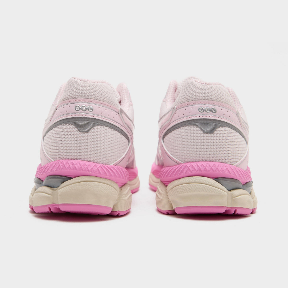 Pink ASICS GEL-CUMULUS 16 Women's