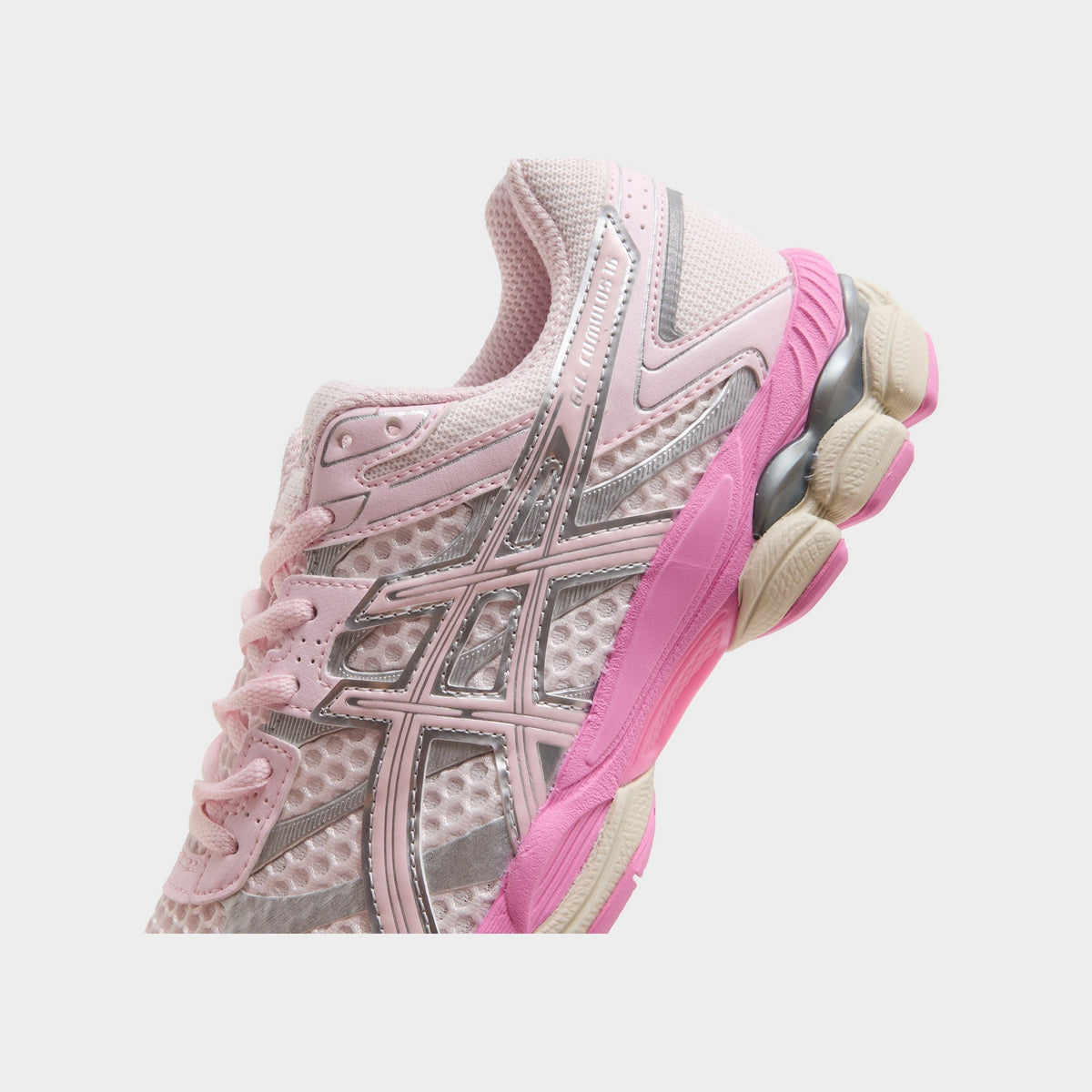 Pink ASICS GEL-CUMULUS 16 Women's