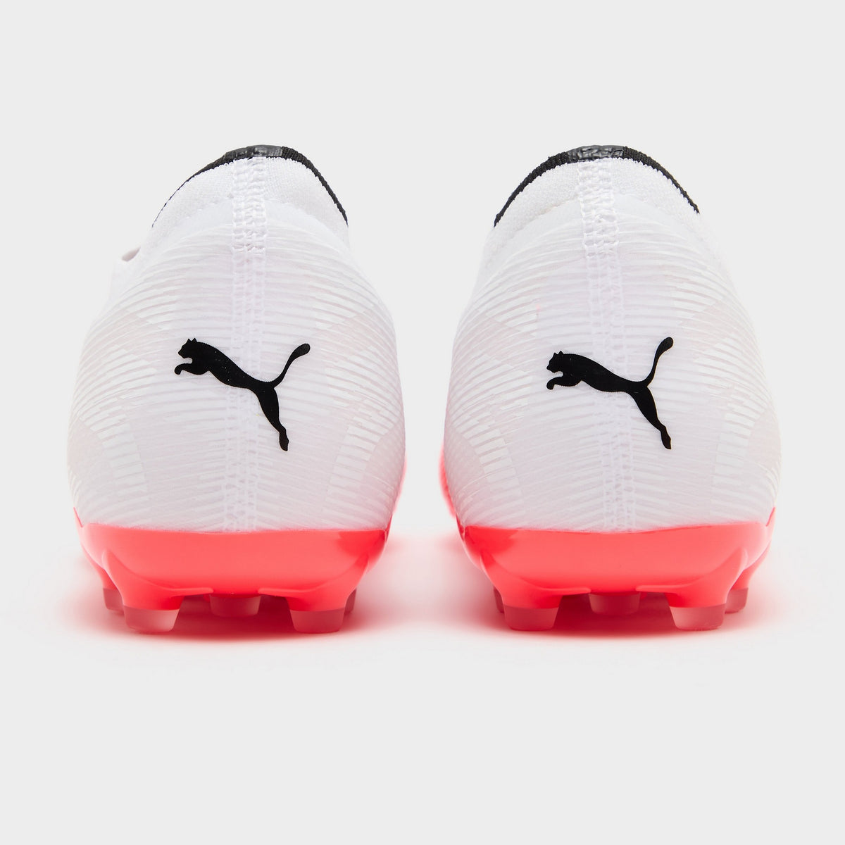 PUMA ULTRA 7 NITRO Match MG