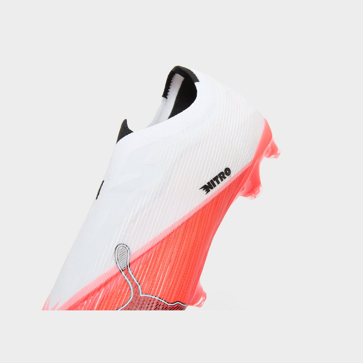 PUMA ULTRA NITRO 7 Match Laceless FG