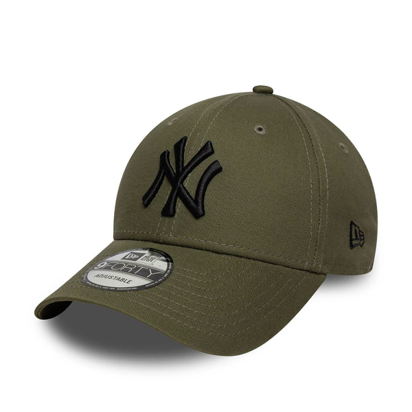 New Era New York Yankees MLB League Essential Green 9FORTY Cap