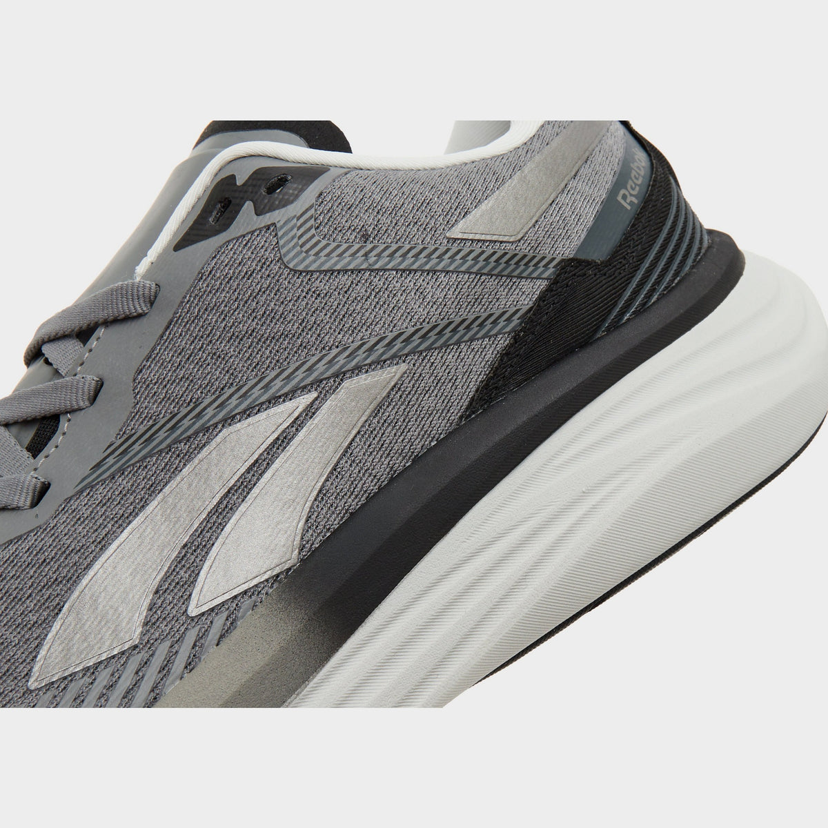 Reebok Viva Speed