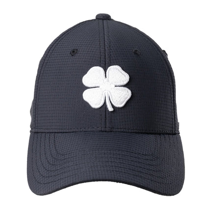 BLACK CLOVER Iron X Night - Cap On