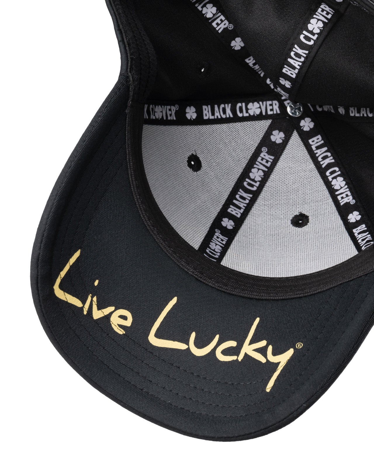 BLACK CLOVER PREMIUM CLOVER 121 - Cap On