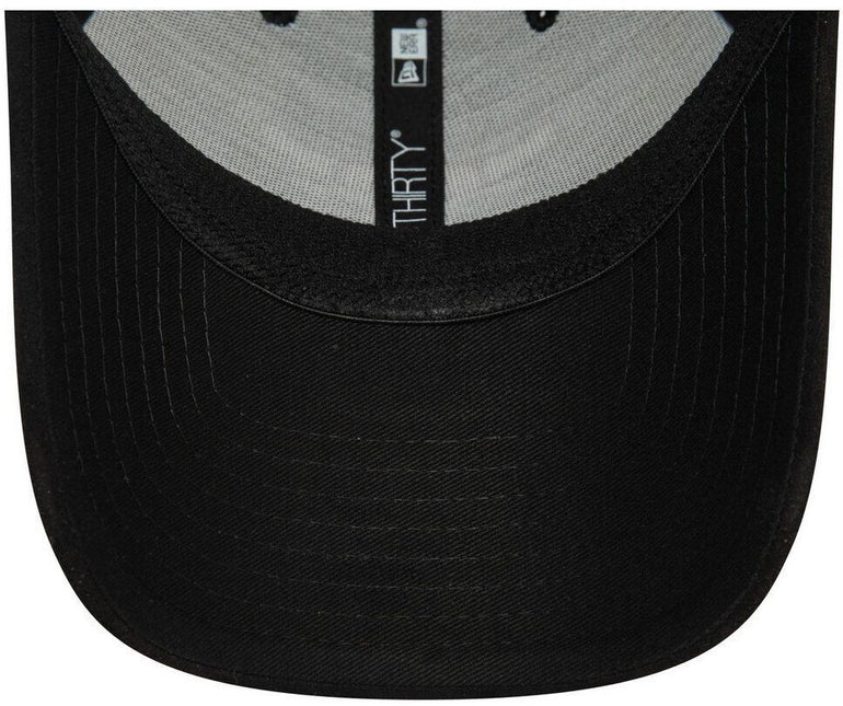 New Era Chicago Bulls Faux Suede Black 39THIRTY Stretch Fit Cap‏ - Cap On
