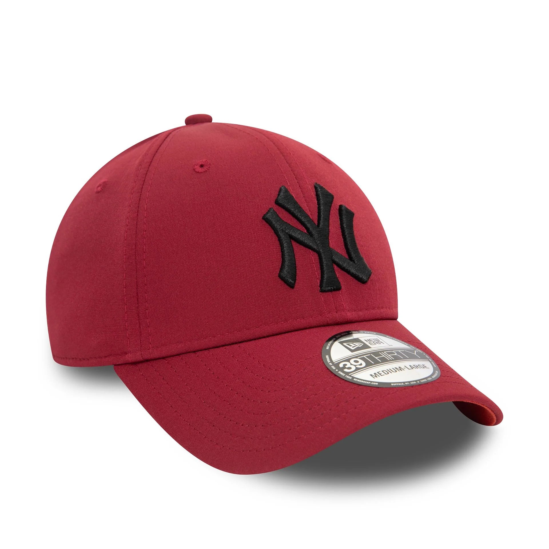 New Era New York Yankees Stretch Nylon Red 39THIRTY Stretch Fit Cap - Cap On