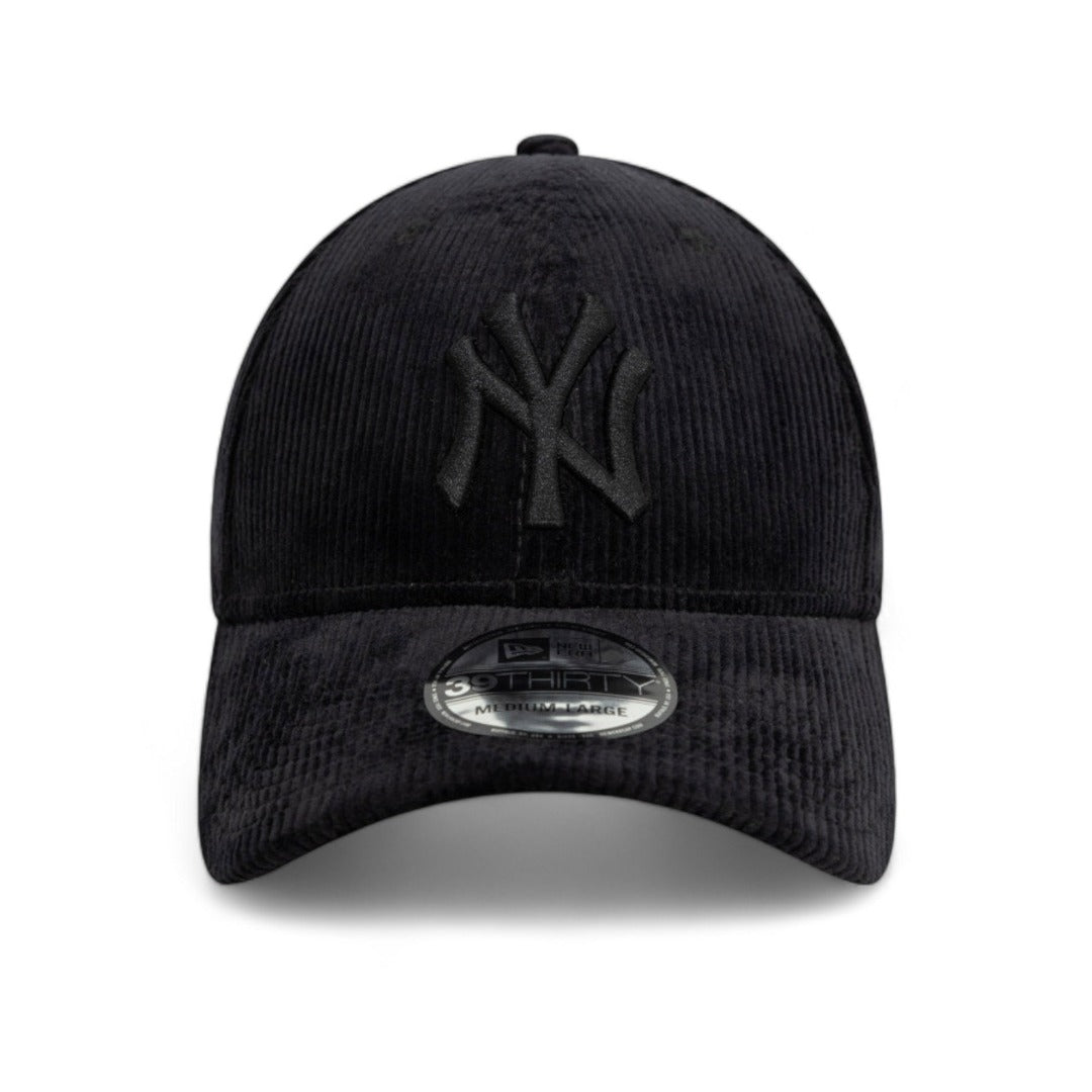 New York Yankees Cord Black 39THIRTY Stretch Fit Cap‏ - Cap On