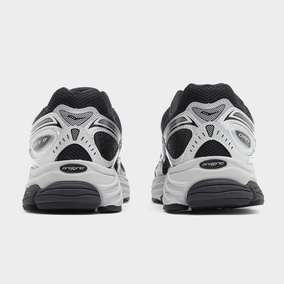 Saucony ProGrid Omni 9 OG