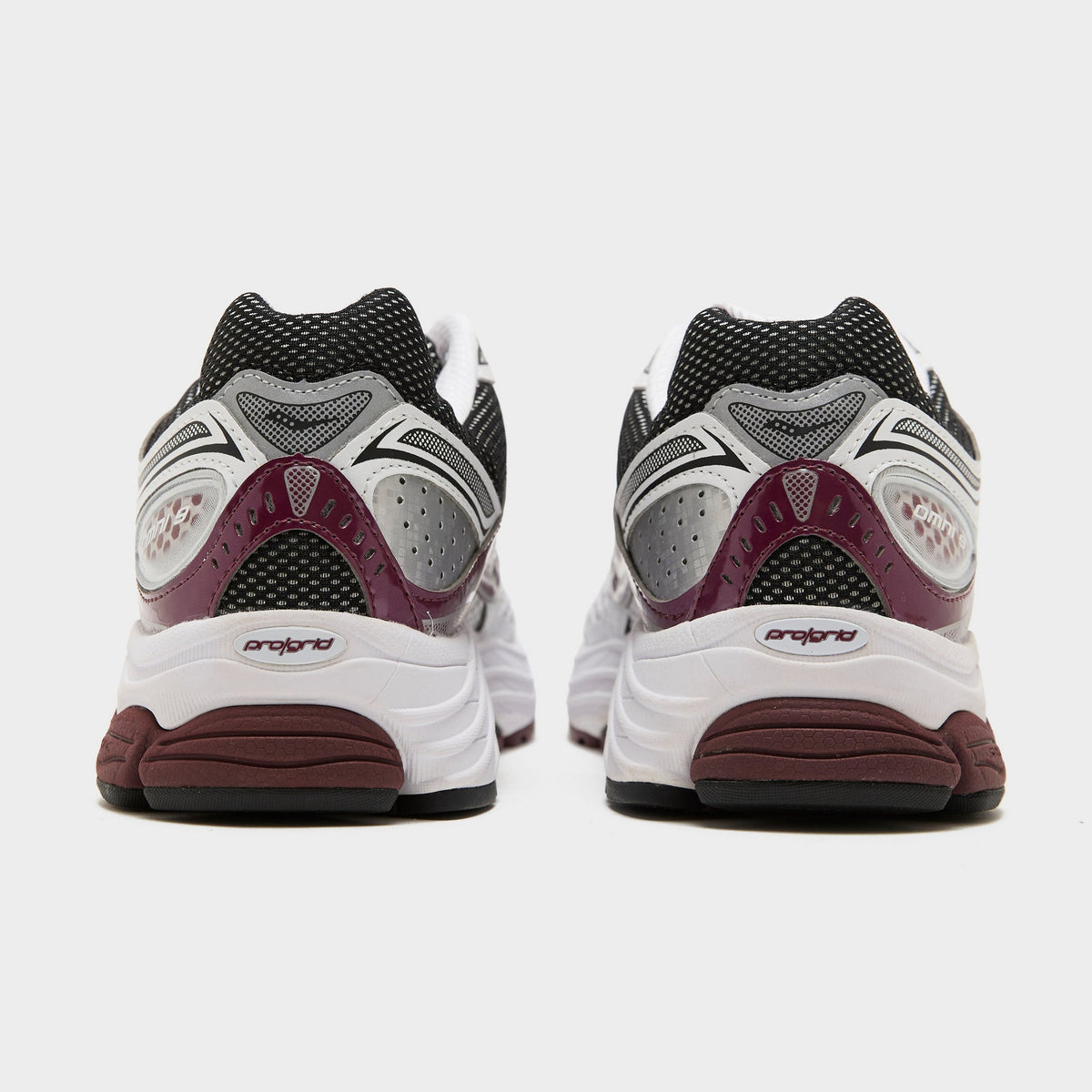 Saucony ProGrid Omni 9 OG