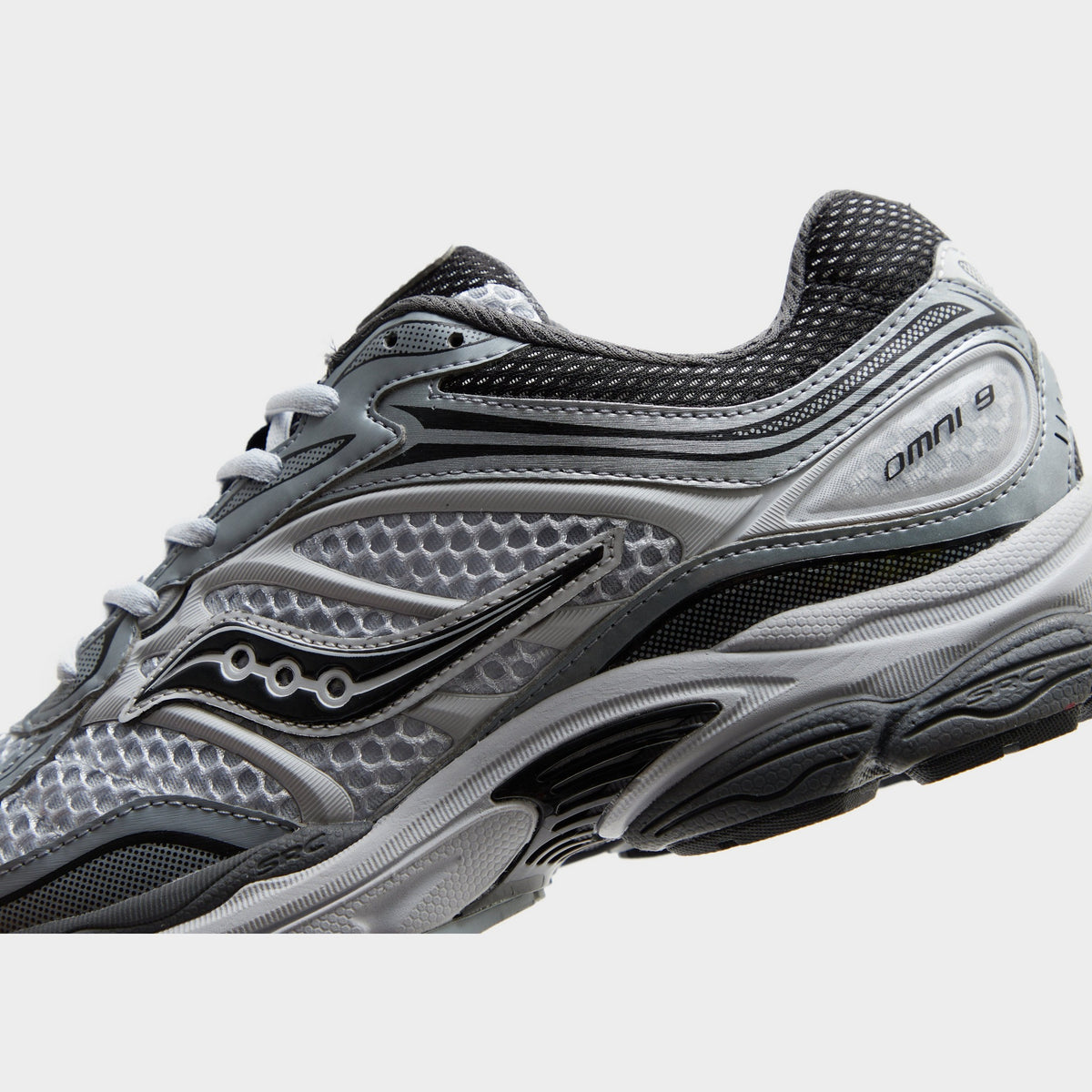 Saucony ProGrid Omni 9 OG