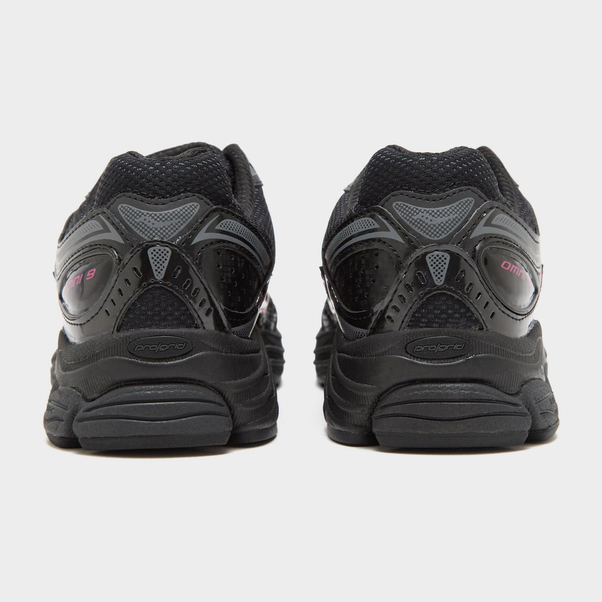 Saucony ProGrid Omni 9 Women's