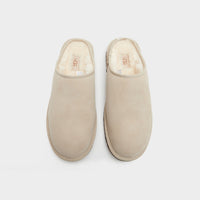 UGG Classic Slip On
