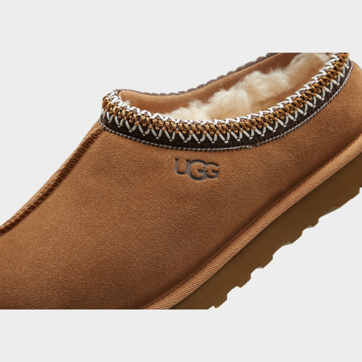 UGG Tasman