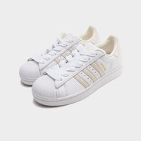 White adidas Originals Superstar II
