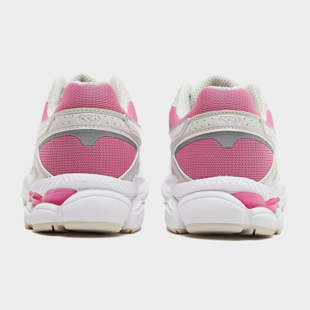 White ASICS GEL-CUMULUS 16 Women's