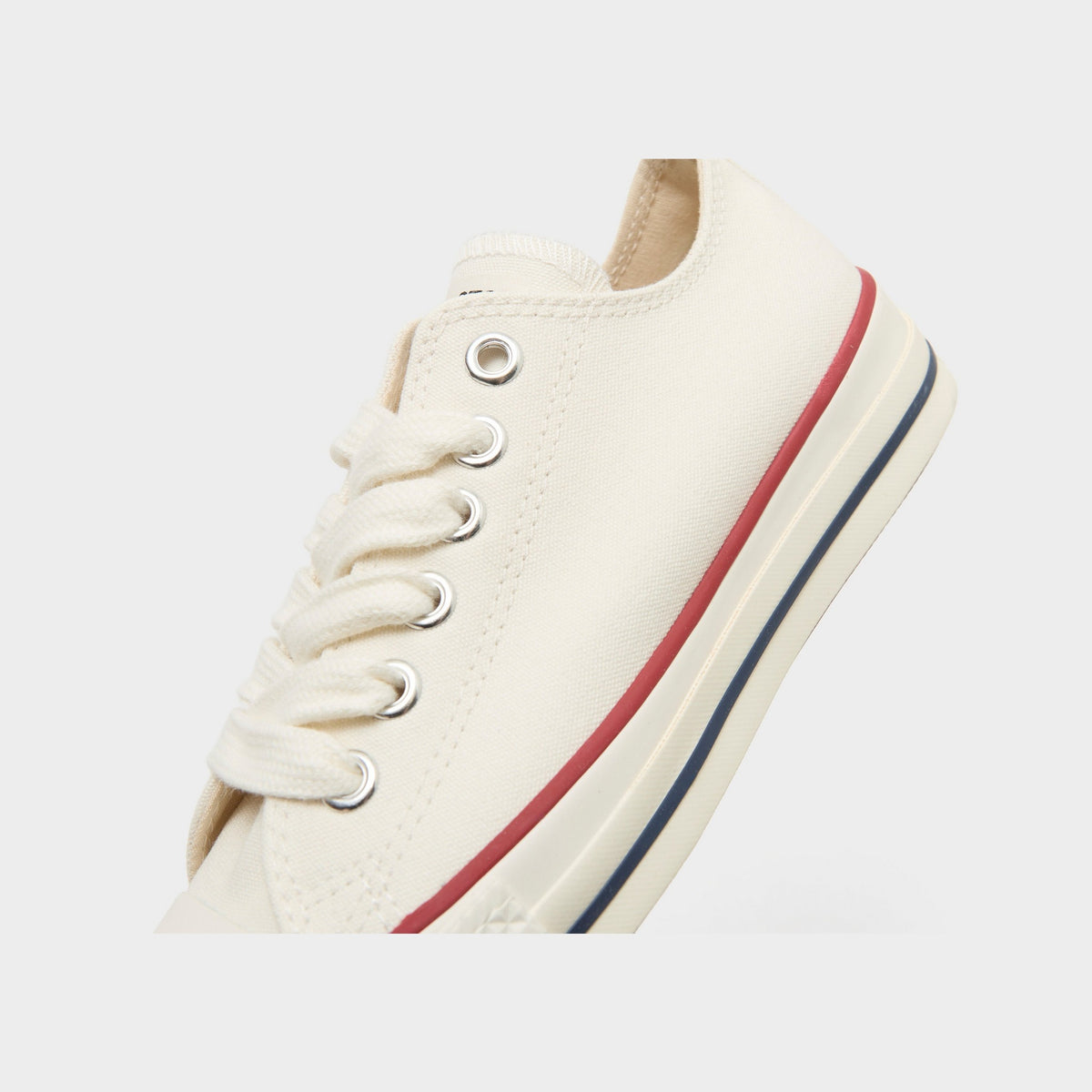 White Converse Chuck Taylor Throwback Low Women's