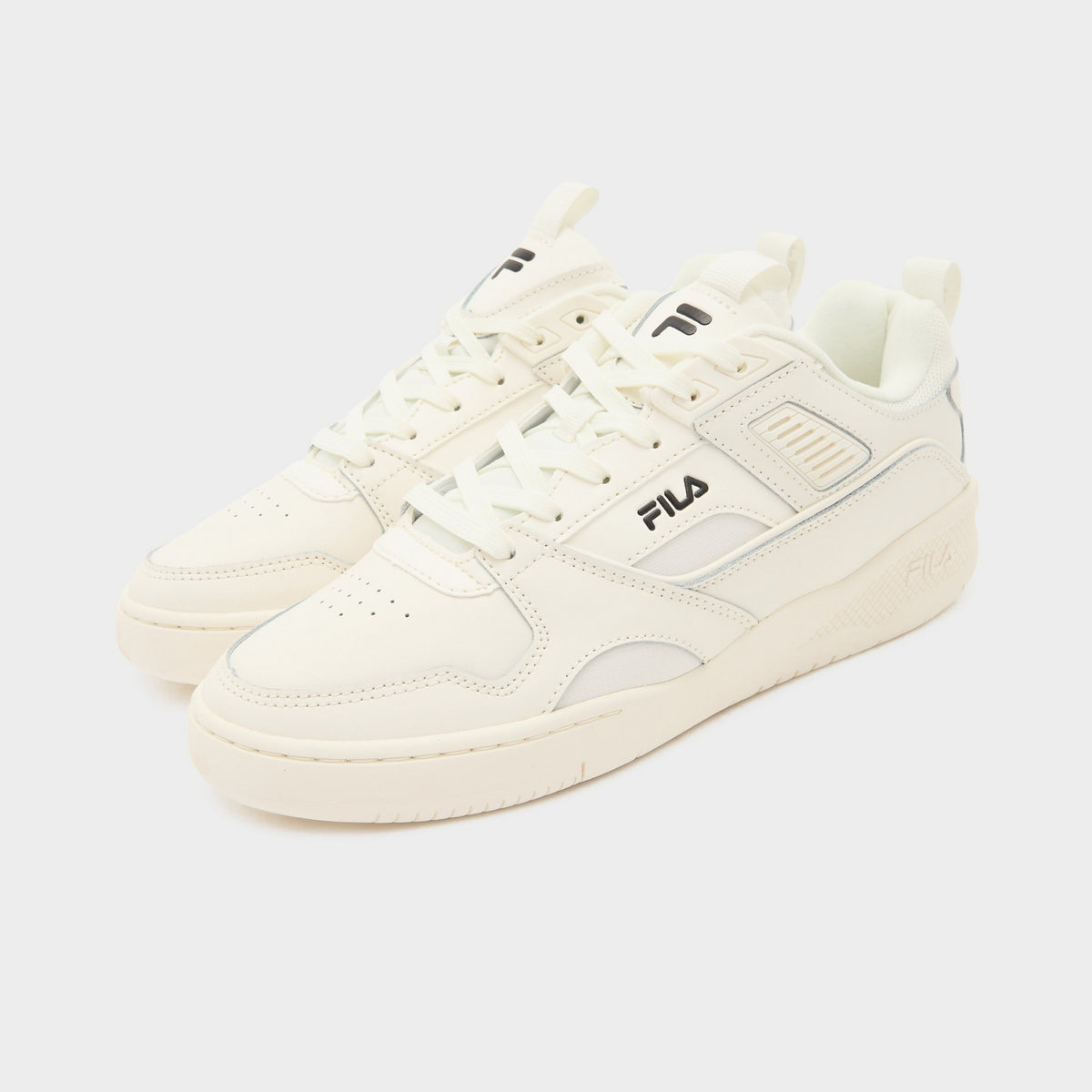 White Fila Corda