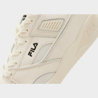 White Fila Corda