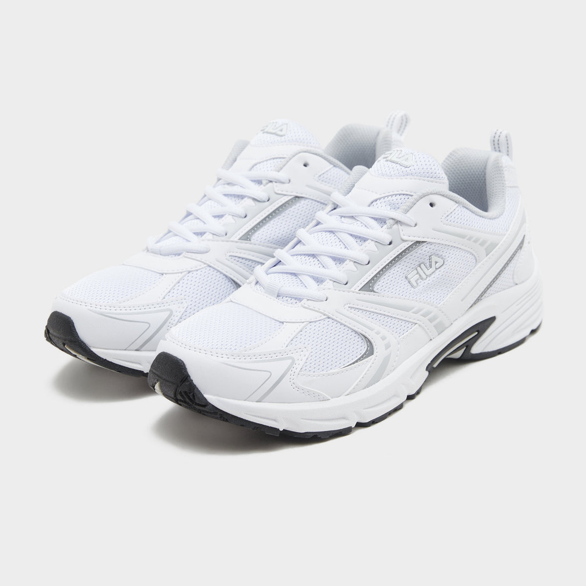 White Fila Stir Up v4
