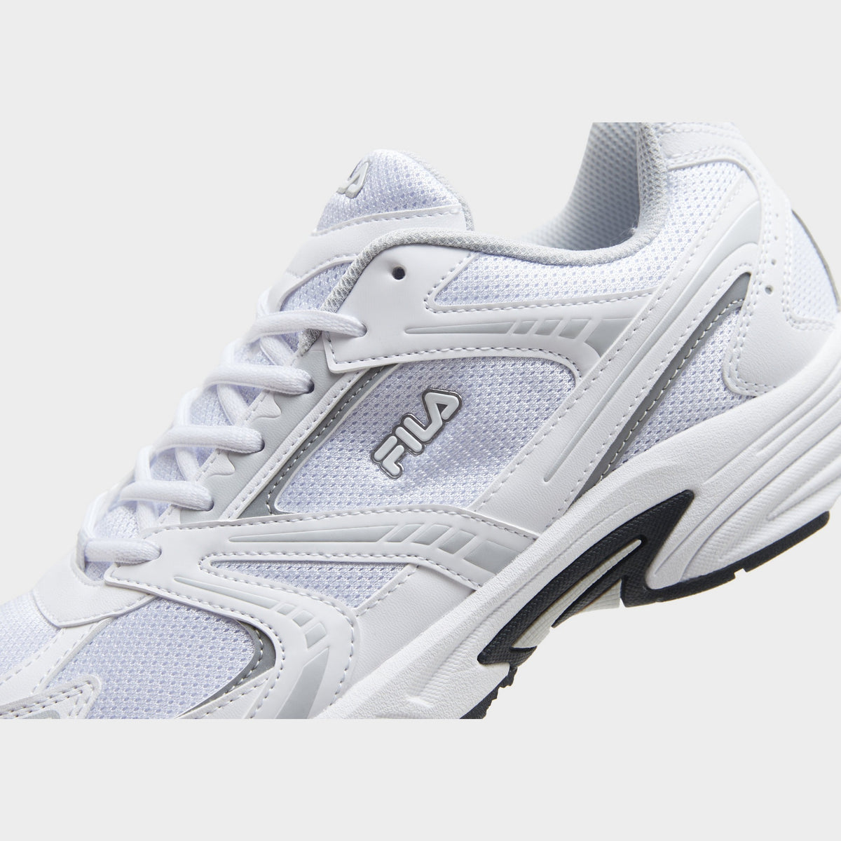 White Fila Stir Up v4