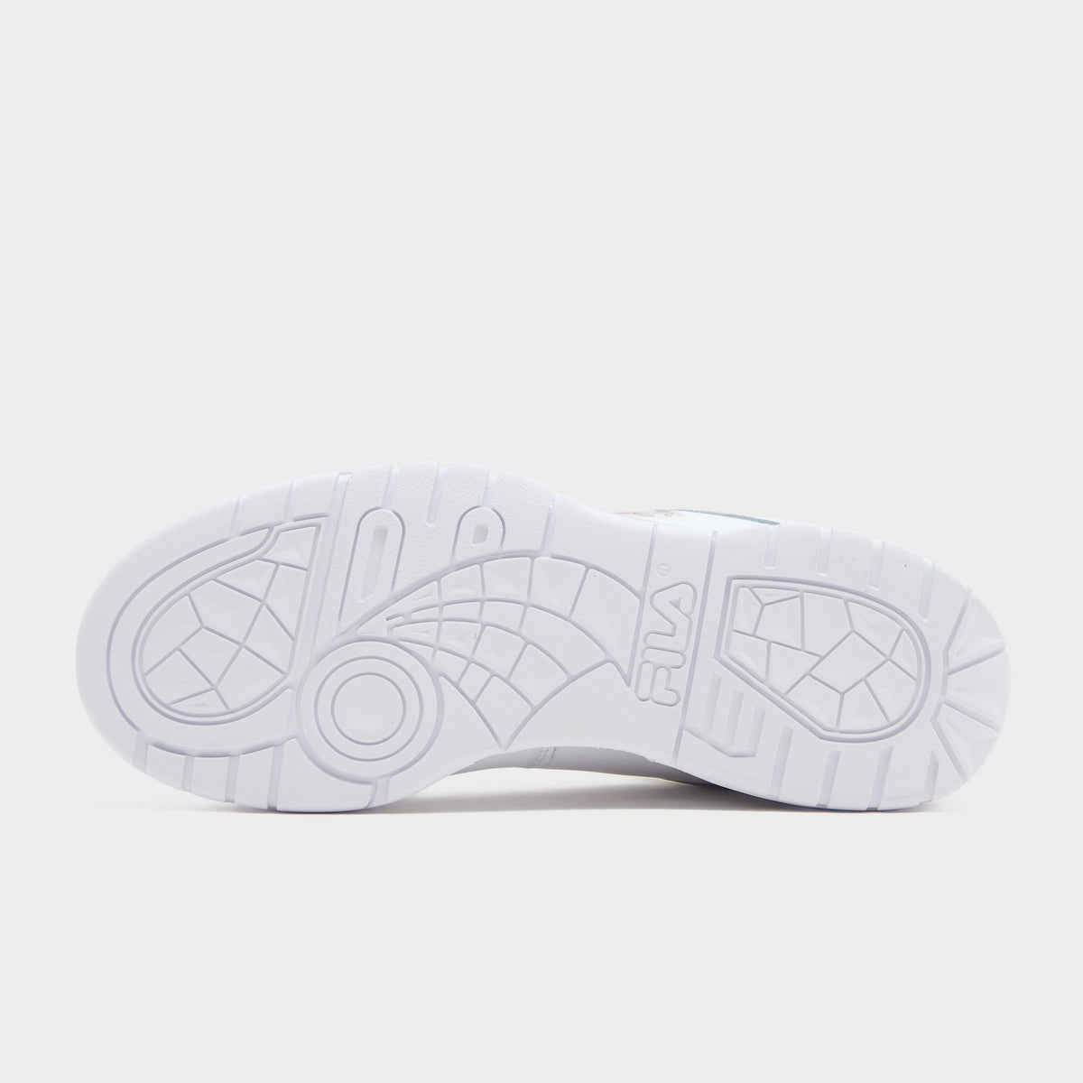 White Fila Teratach 600 Women's