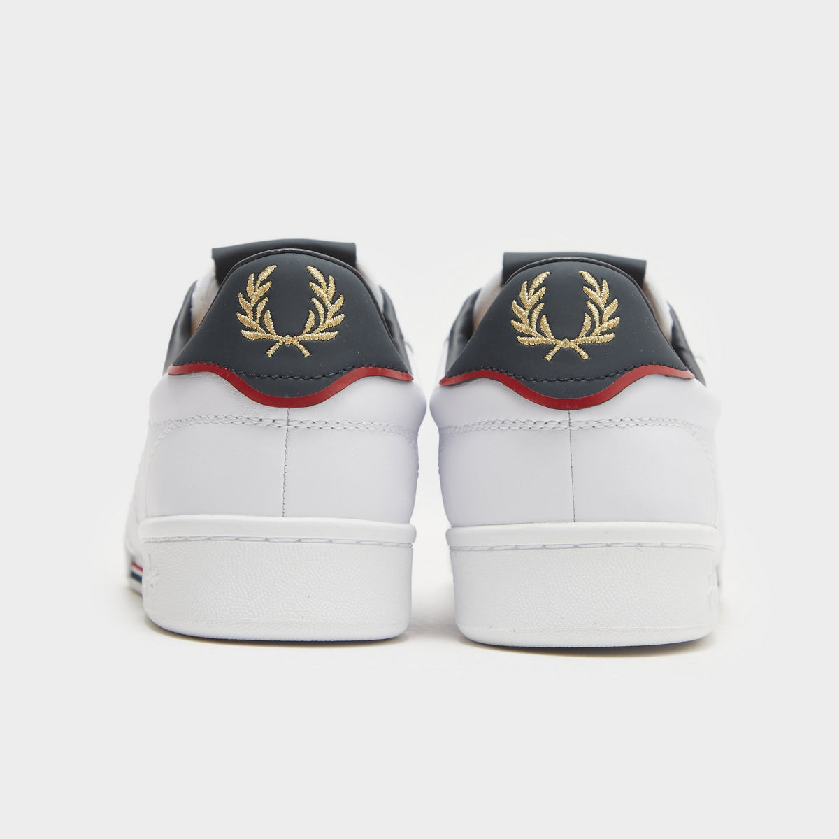 White Fred Perry B722