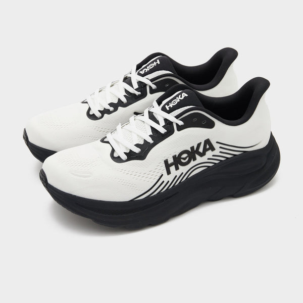 White HOKA Clifton 11