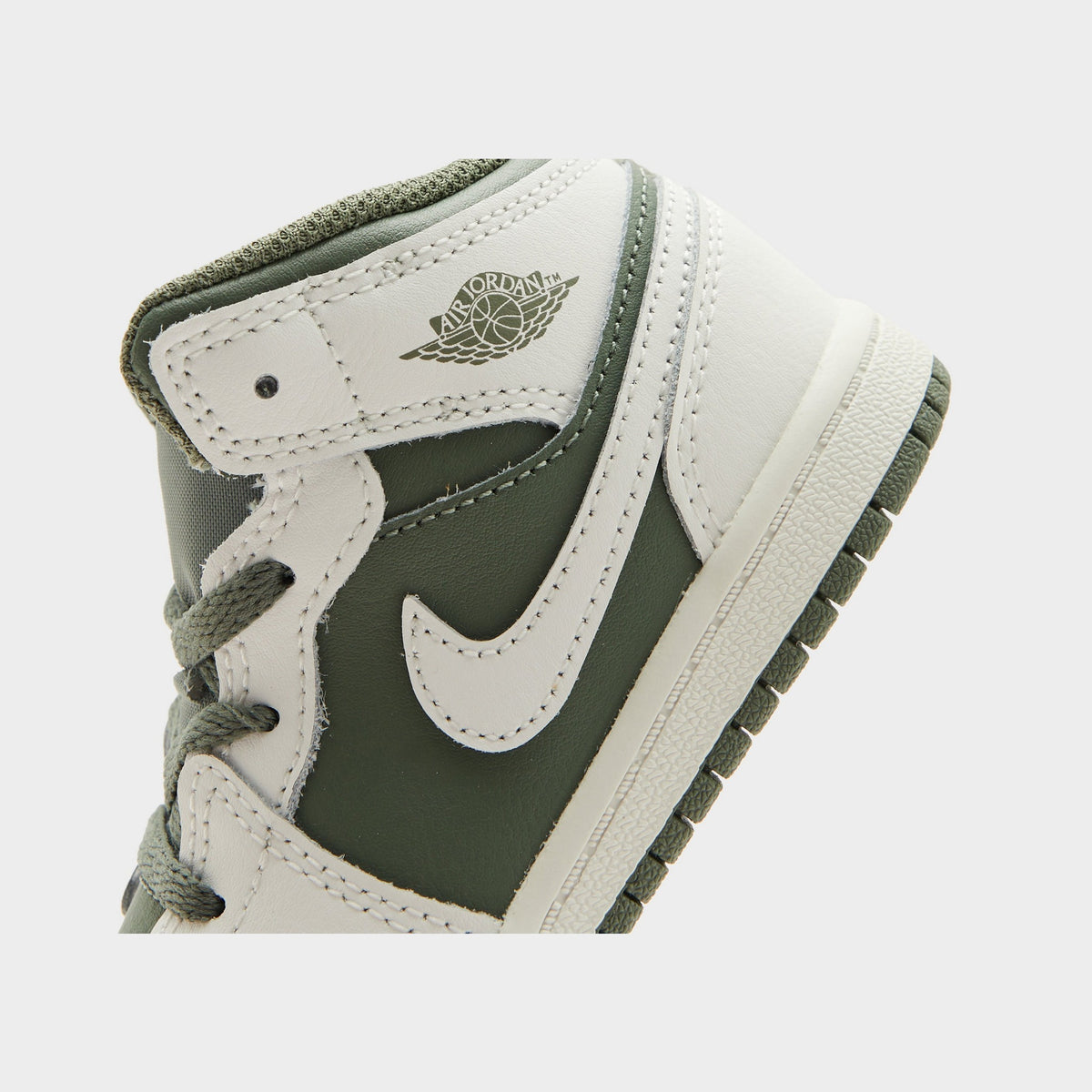 Jordan Air 1 Mid Infant