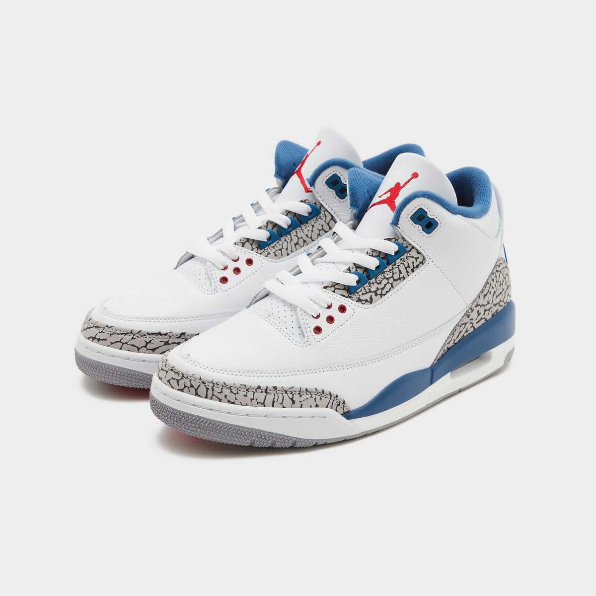 White Jordan Air 3 Retro 'True Blue'