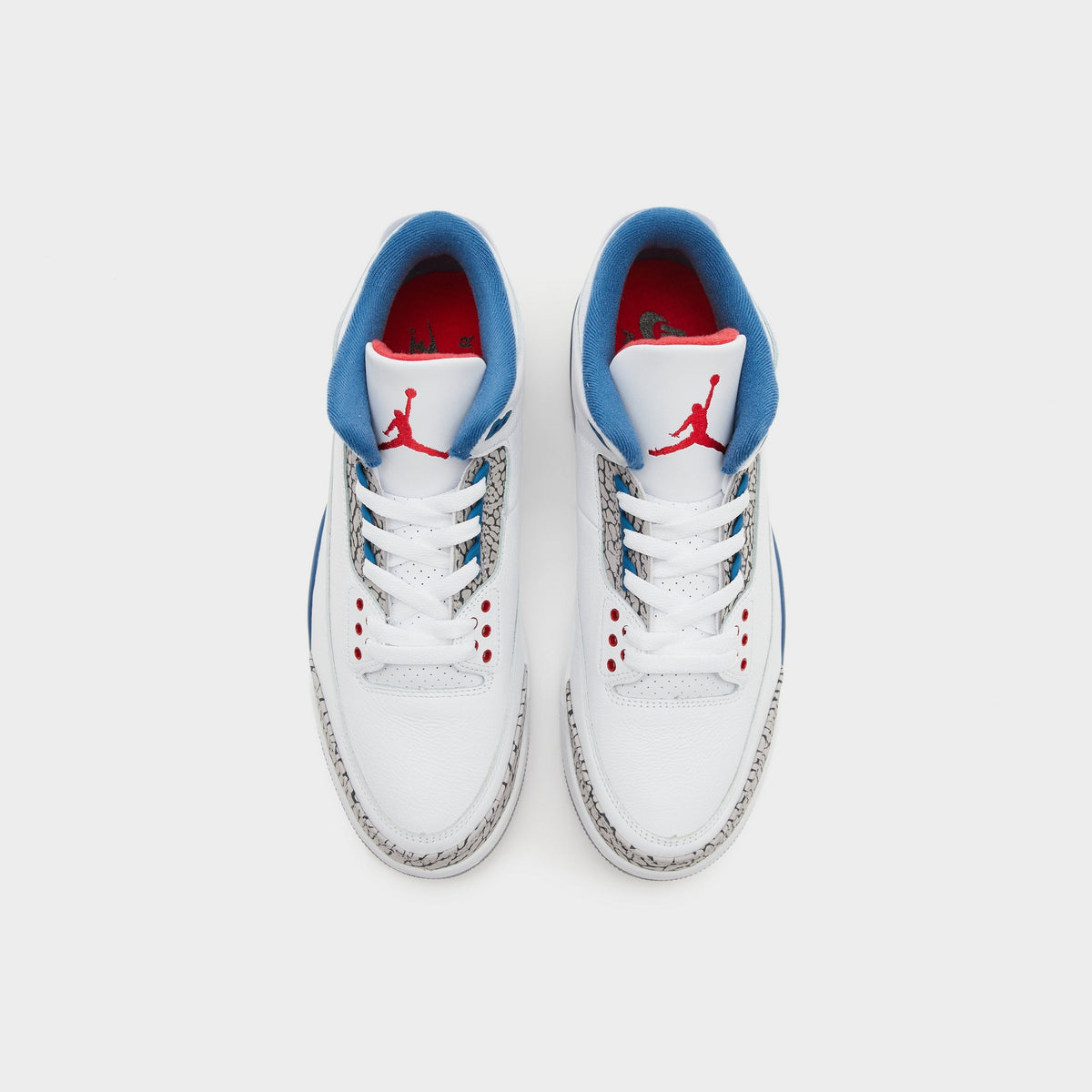 White Jordan Air 3 Retro 'True Blue'