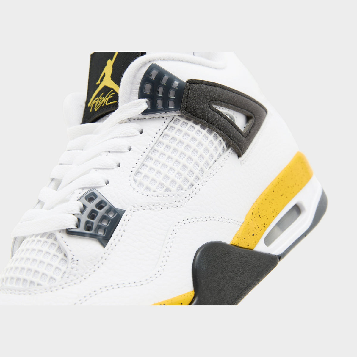 White Jordan Air 4 Retro 'Tour Yellow'