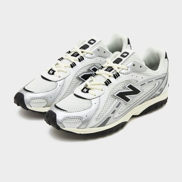 White New Balance 204L Women's