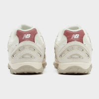 White New Balance 204L Women's