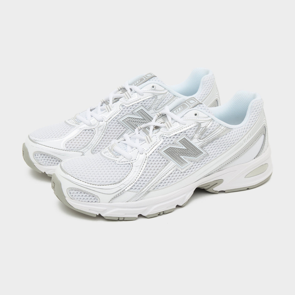 White New Balance 740