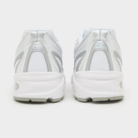 White New Balance 740