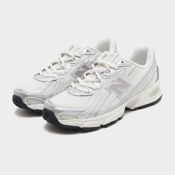 White New Balance 740 Women's
