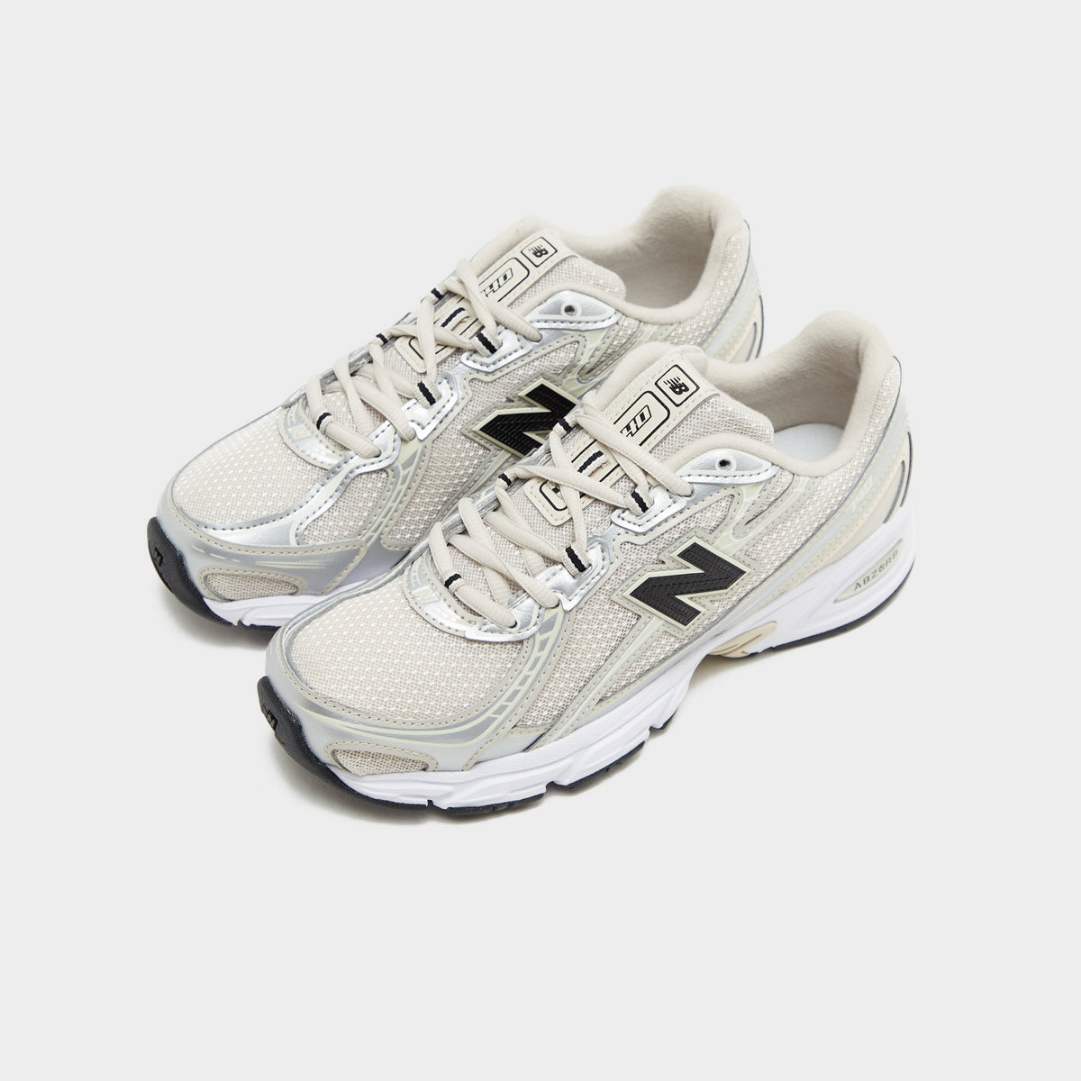 White New Balance 740 Women's