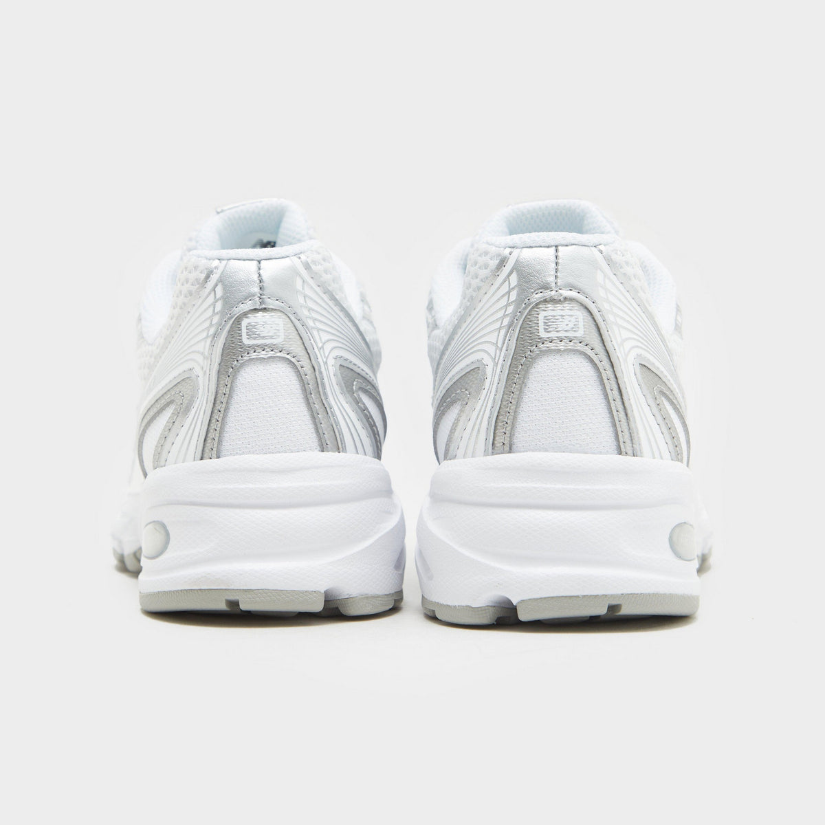 White New Balance 740 Women's