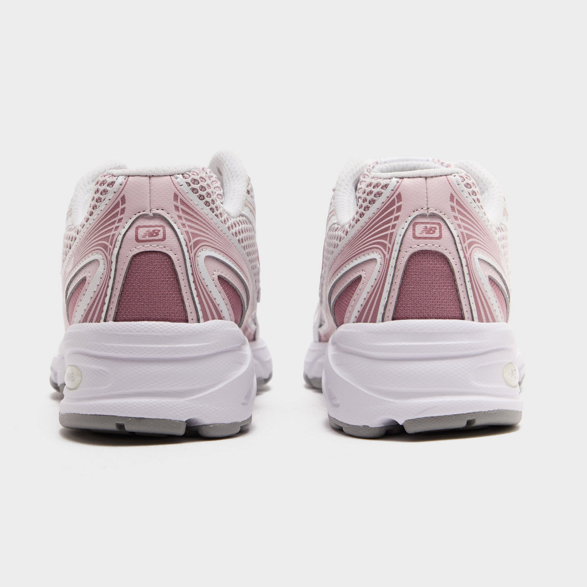 White New Balance 740 Women's