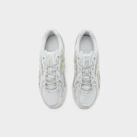 White New Balance 740 Women's