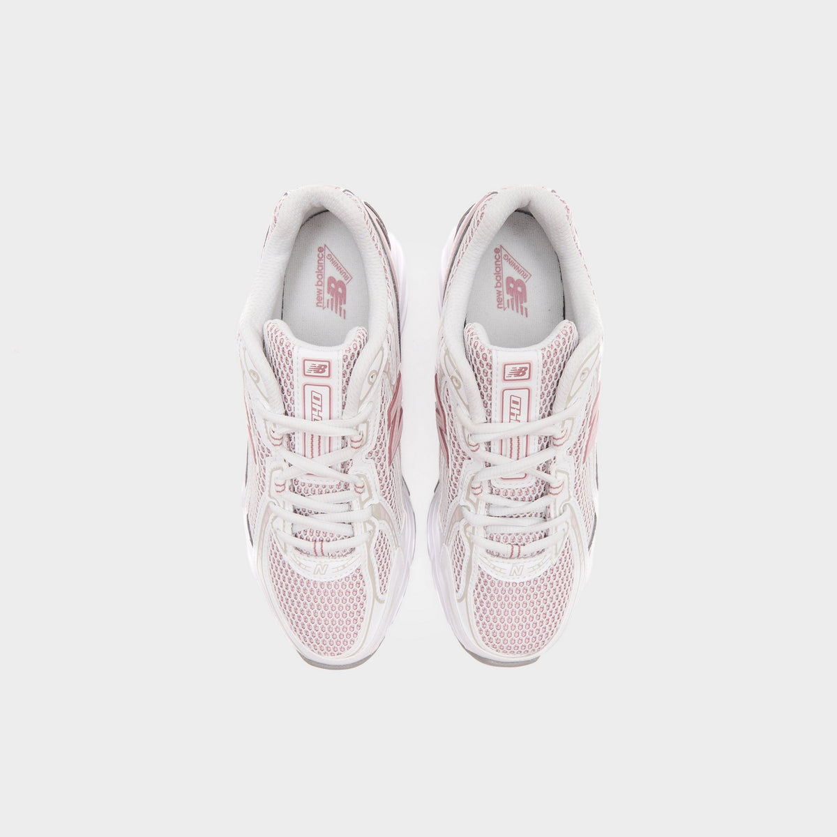 White New Balance 740 Women's