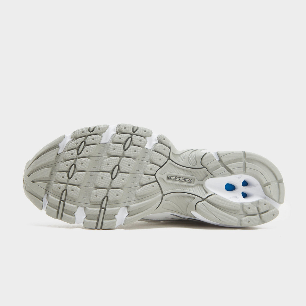 White New Balance 740 Women's
