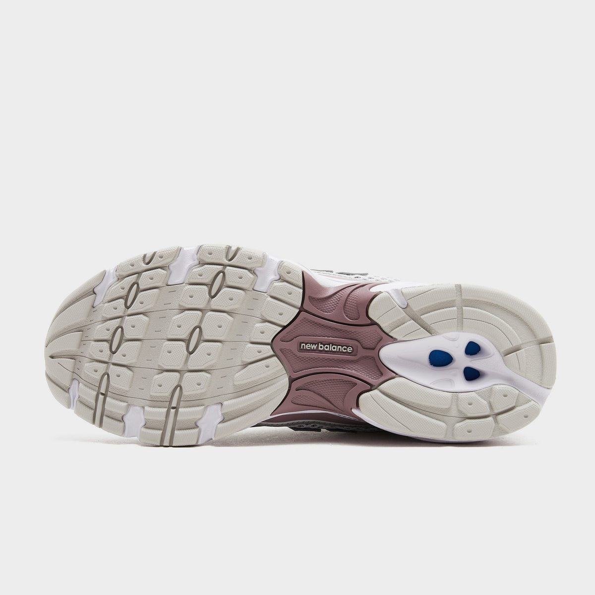 White New Balance 740 Women's