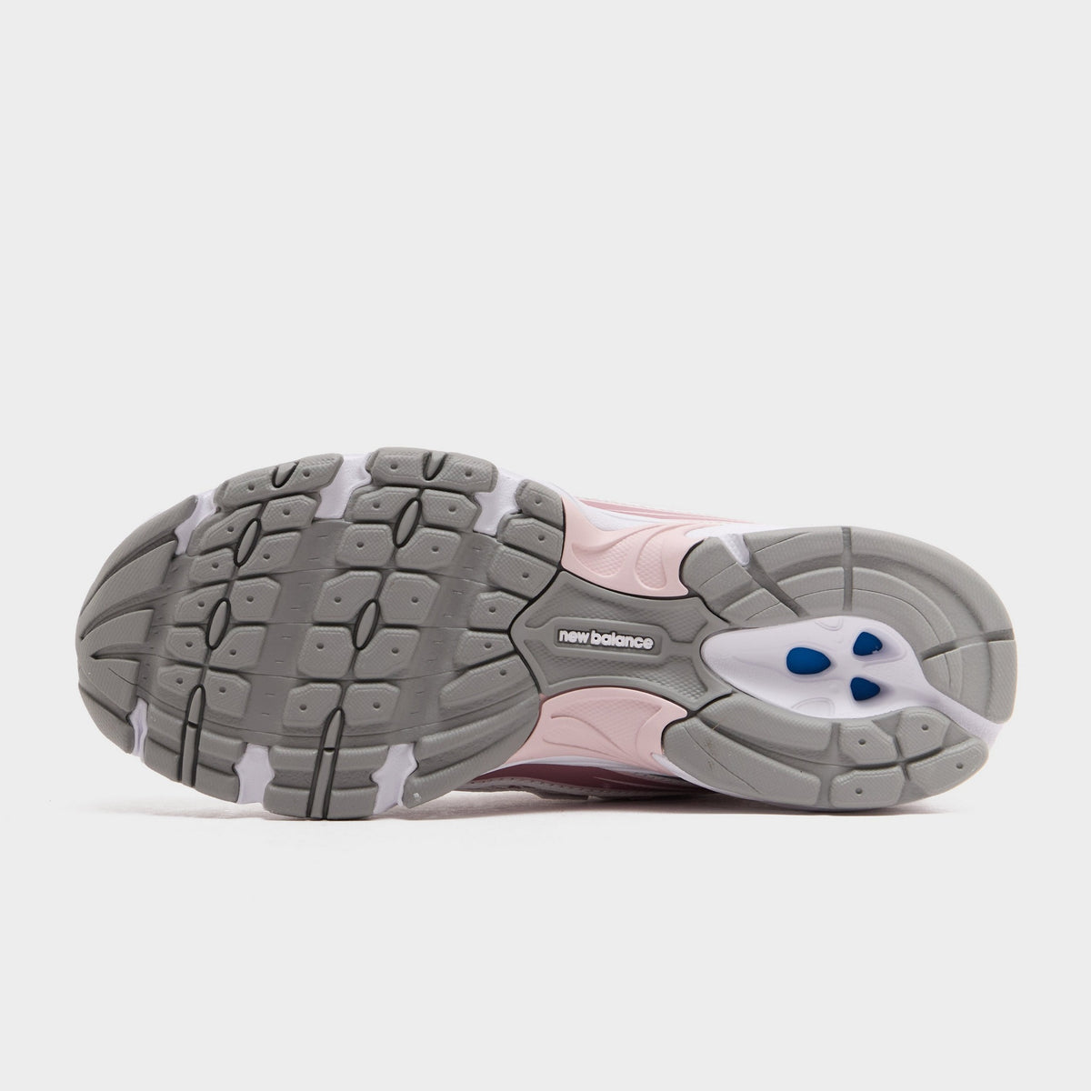 White New Balance 740 Women's