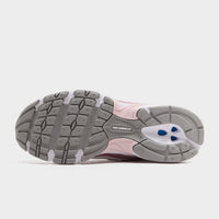 White New Balance 740 Women's