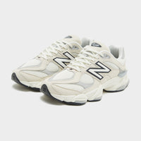 White New Balance 9060