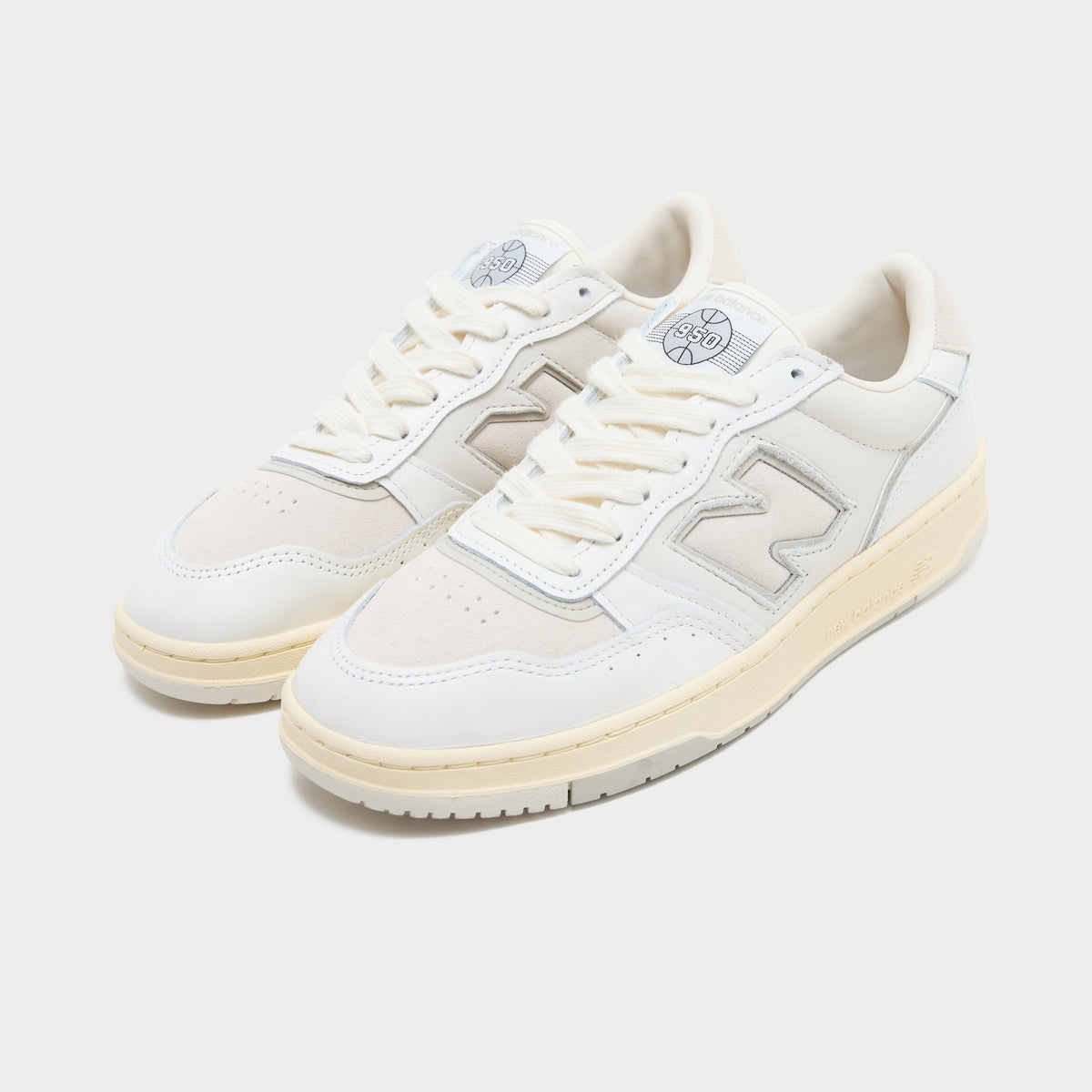 White New Balance 950