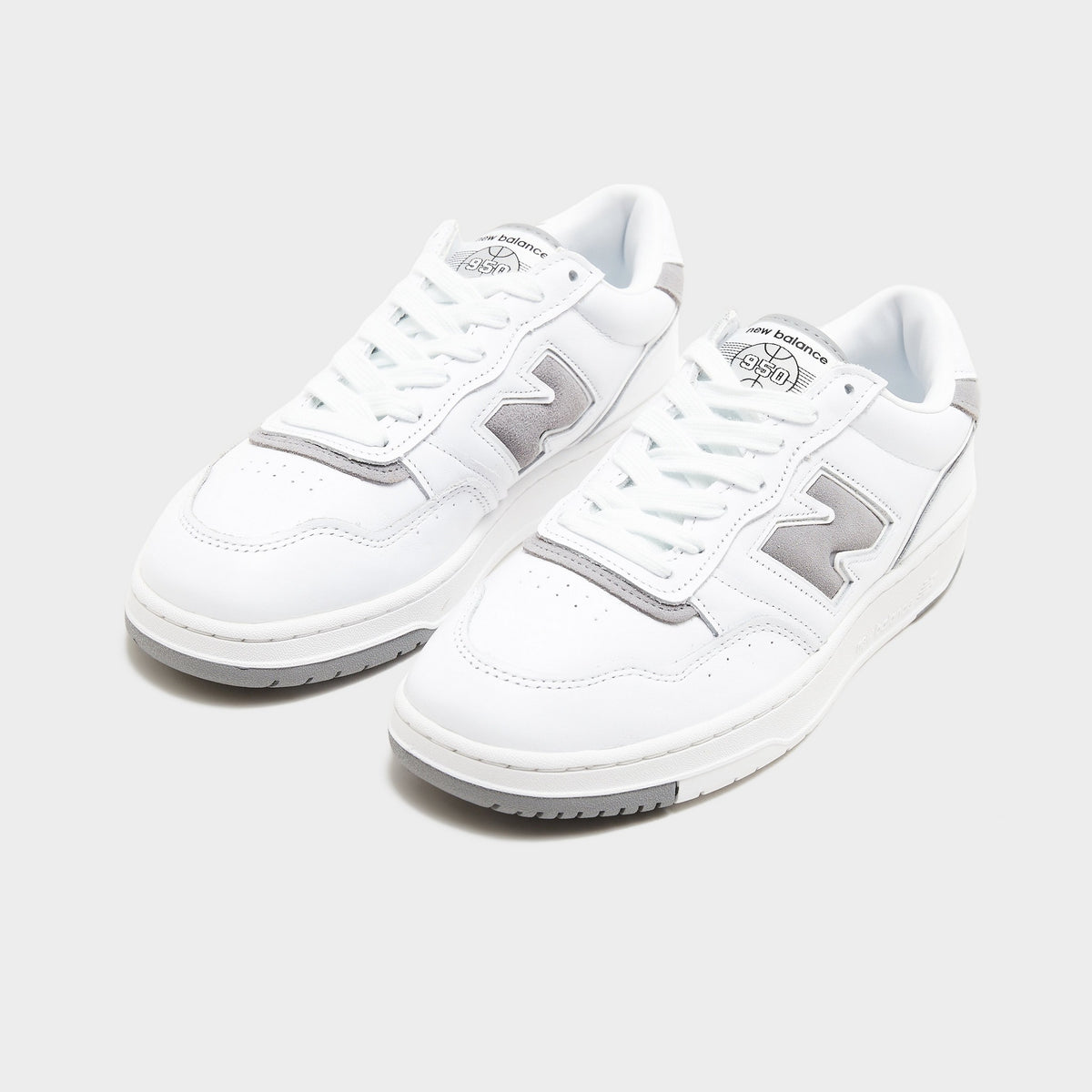 White New Balance 950
