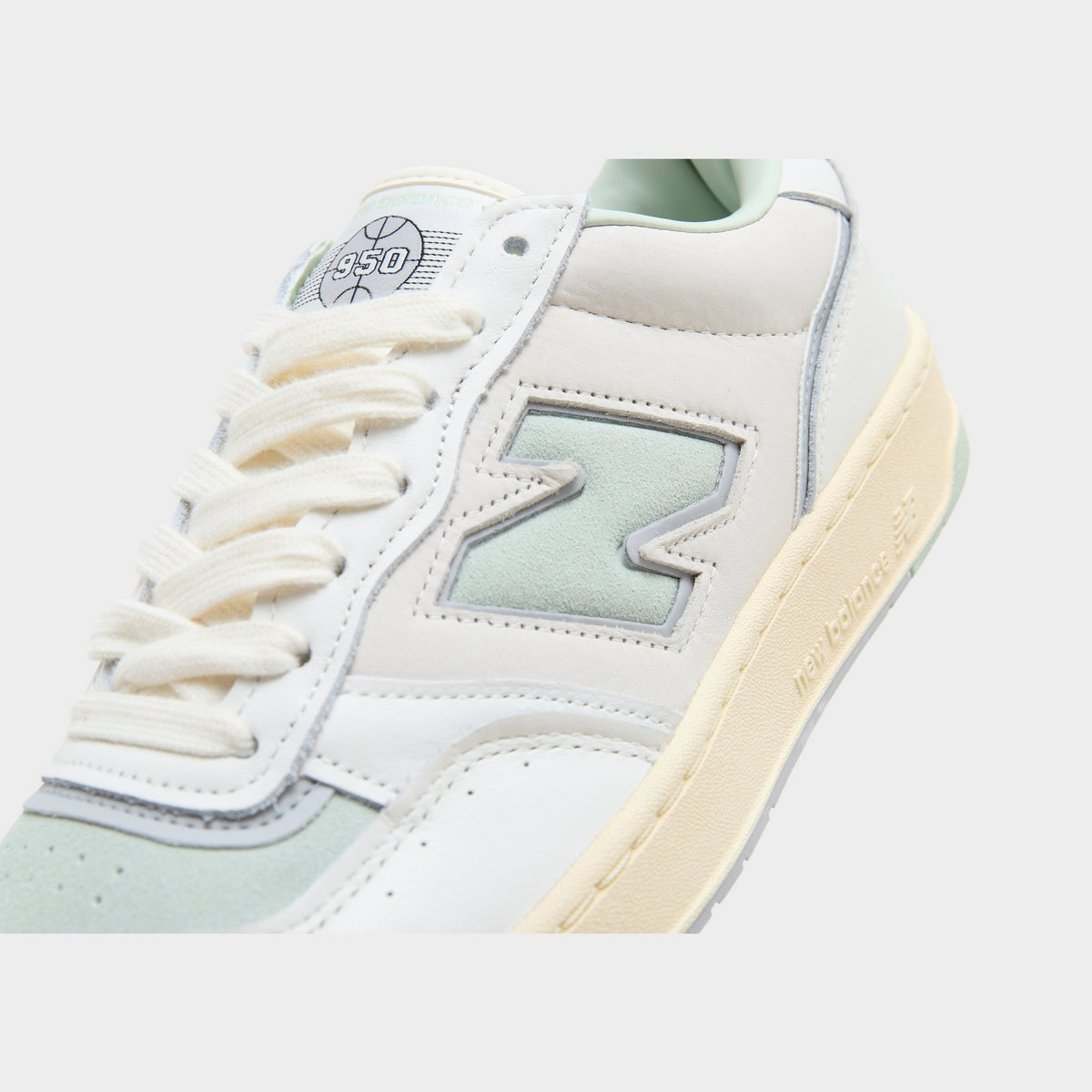 White New Balance 950