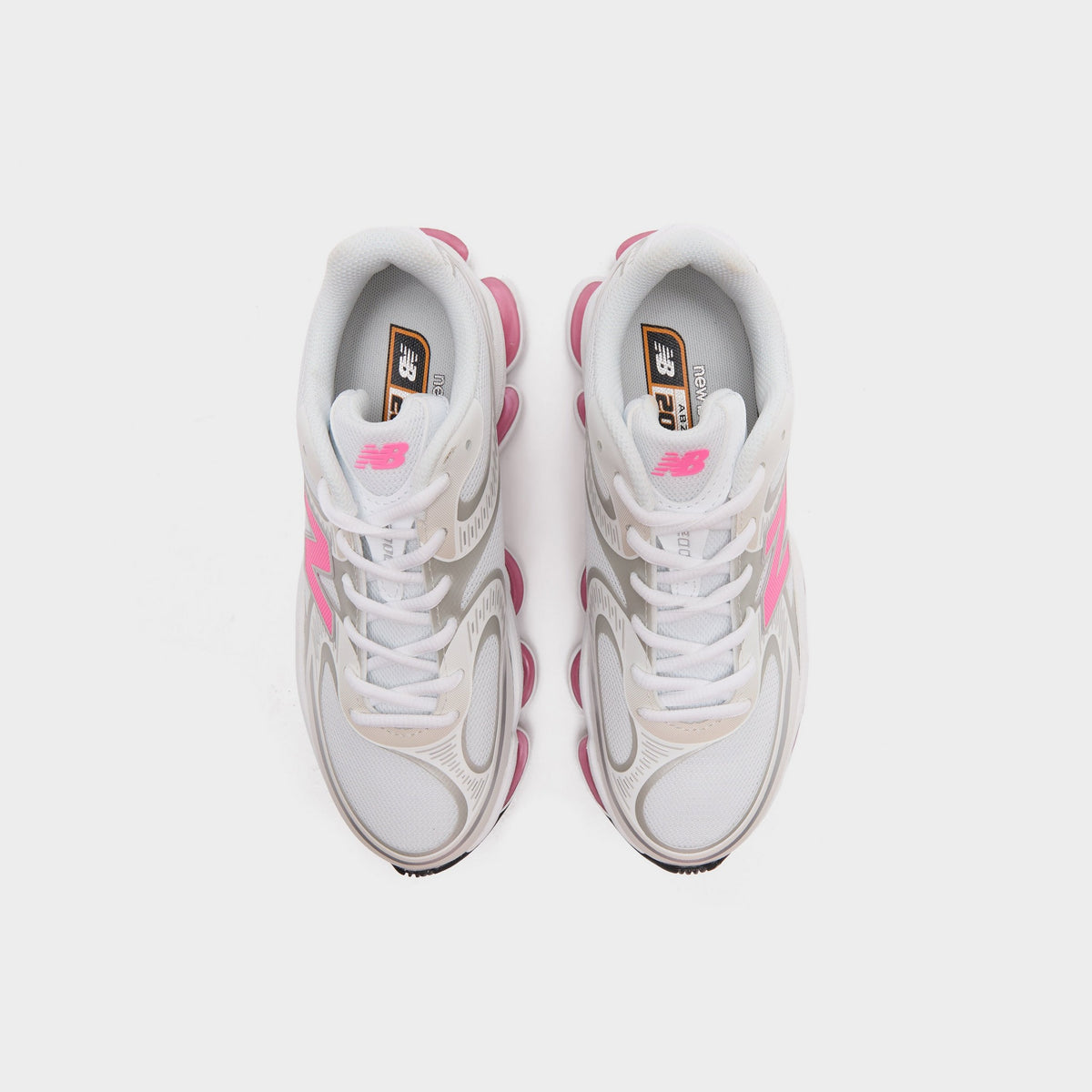 White New Balance ABZORB 2000 Women's